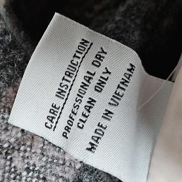 NWT Fleet Street LTD Women's Gray/Pink Coat Size XS - Picture 12 of 12